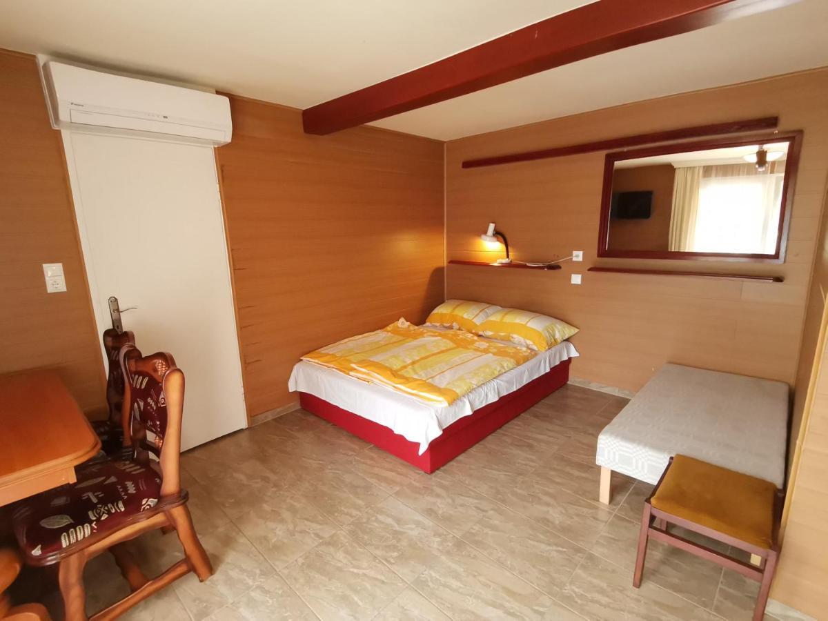 Mini Villa Hajduszoboszlo Ngoại thất bức ảnh